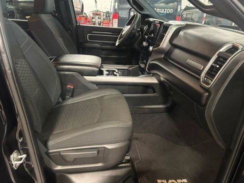 Certified 2025 RAM 2500 Big Horn AWD/4WD image 9