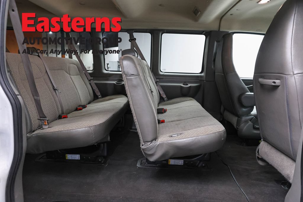 Used 2024 Chevrolet Express 3500 LT w/ LT Preferred Equipment Group RWD image 22