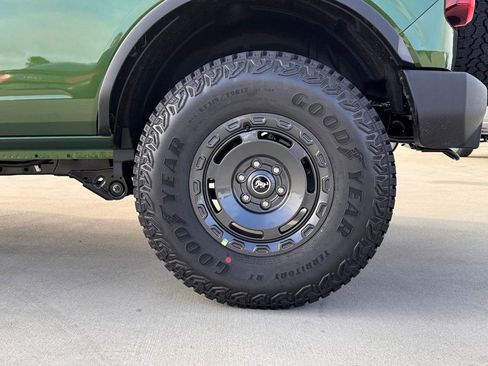 New 2025 Ford Bronco 4-Door w/ Sasquatch Package image 14