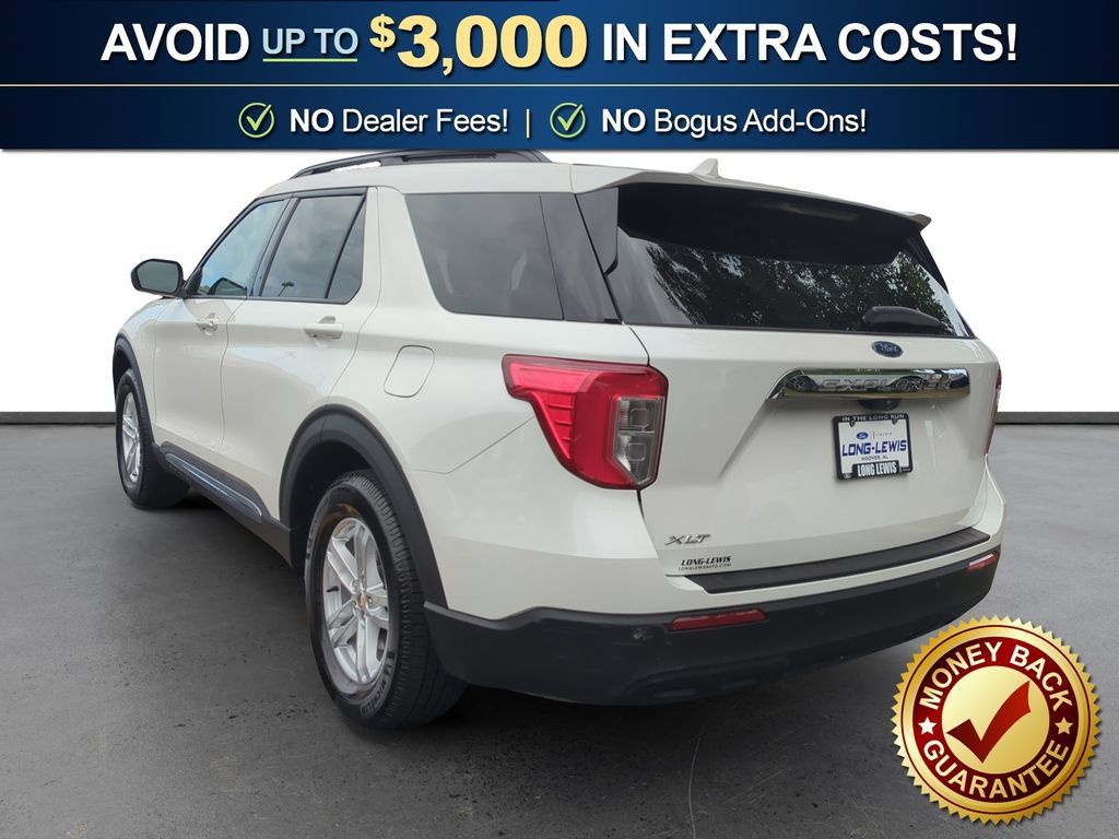 Certified 2023 Ford Explorer XLT RWD image 4