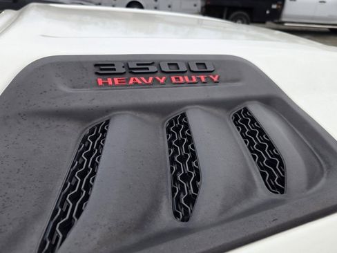 Used 2024 RAM 3500 Laramie w/ Night Edition image 8