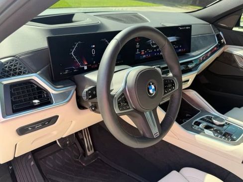 Used 2027 BMW X6 xDrive40i w/ Climate Comfort Package AWD/4WD image 17