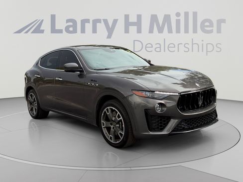 Used 2023 Maserati Levante Modena AWD/4WD image 7