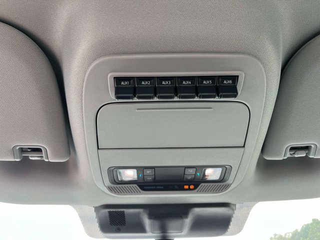 New 2026 Ford F450 XL w/ XL Chrome Package AWD/4WD image 24