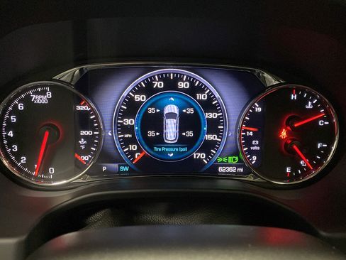 Used 2019 GMC Acadia Denali w/ Technology Package AWD/4WD image 17