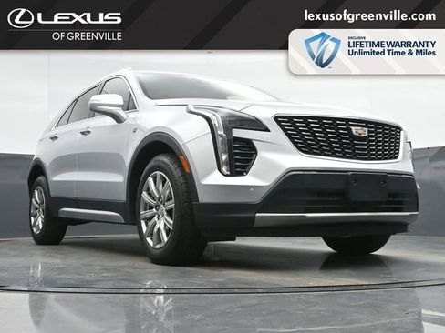 Used 2022 Cadillac XT4 Premium Luxury w/ Safety Alert Package AWD/4WD image 33