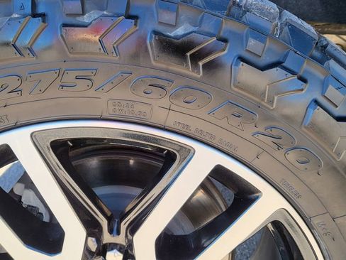 Used 2021 GMC Sierra 1500 AT4 image 13