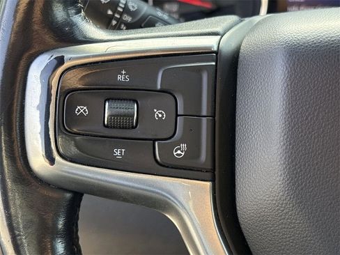 Used 2022 Chevrolet Silverado 1500 LT image 33