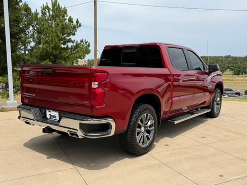 Used 2023 Chevrolet Silverado 1500 LT AWD/4WD image 6