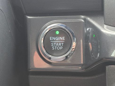 Used 2022 Ford F150 XLT w/ Equipment Group 302A High AWD/4WD image 17