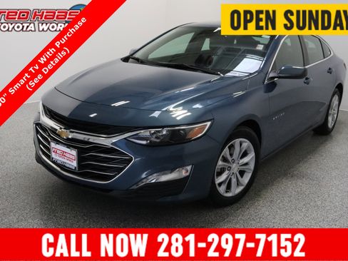 Used 2024 Chevrolet Malibu LT FWD image 1