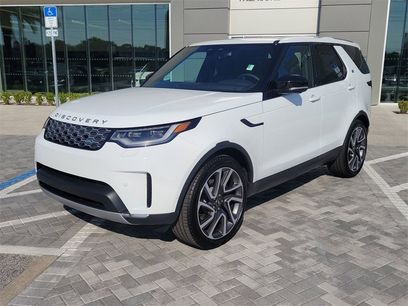 New 2025 Land Rover Discovery S