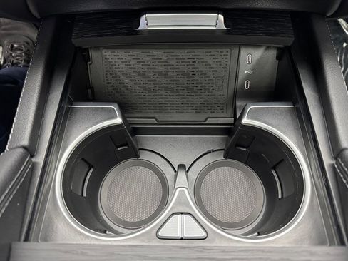 New 2025 Mercedes-Benz GLS 450 4MATIC image 18