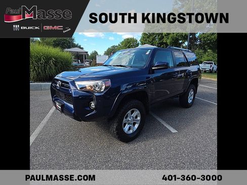 Used 2022 Toyota 4Runner SR5 AWD/4WD image 1