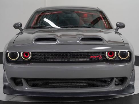 Used 2019 Dodge Challenger SRT Hellcat Redeye RWD image 11