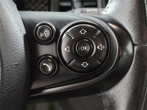 Used 2016 MINI Cooper S image 21