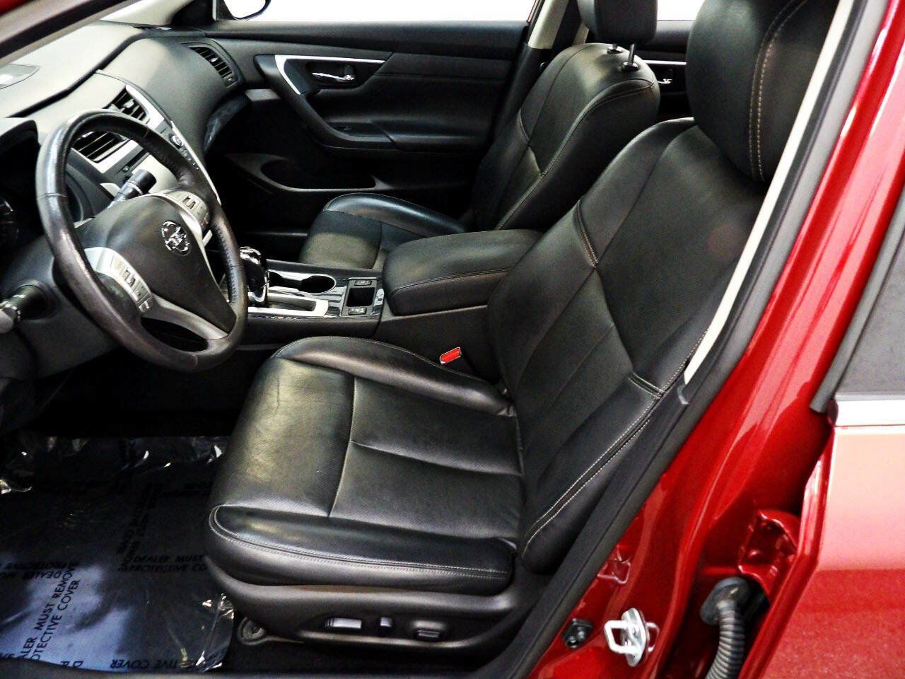 Used 2016 Nissan Altima 2.5 SL w/ 2.5 Technology w/LED Package FWD image 8