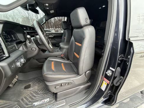 Used 2024 GMC Sierra 1500 AT4 w/ AT4 Preferred Package AWD/4WD image 19