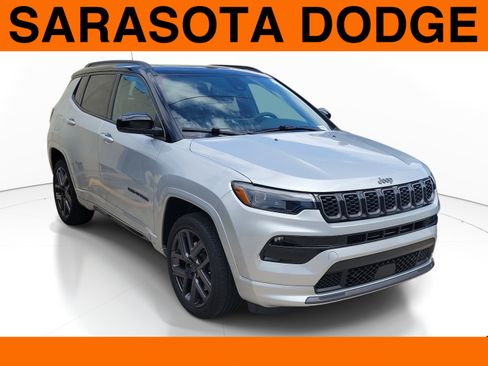 Used 2025 Jeep Compass Limited w/ High Altitude Package AWD/4WD image 1