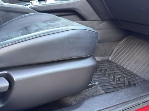 Used 2024 Mitsubishi Outlander SE image 25