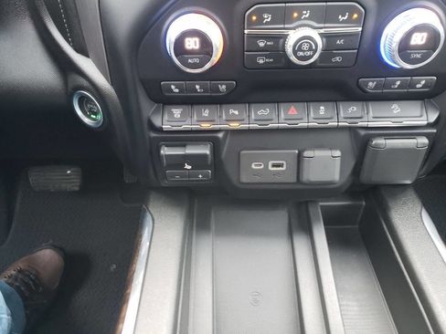 Used 2020 GMC Sierra 2500 Denali w/ Gooseneck/5TH Wheel Package image 28