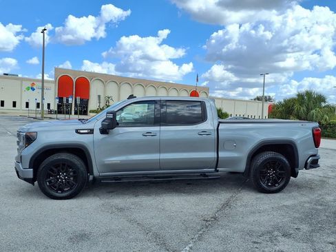 Used 2025 GMC Sierra 1500 Elevation w/ X31 Off-Road Package image 4