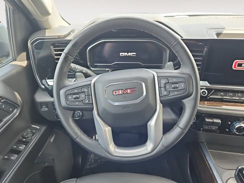 Used 2024 GMC Sierra 1500 Elevation w/ Elevation Premium Package AWD/4WD image 22
