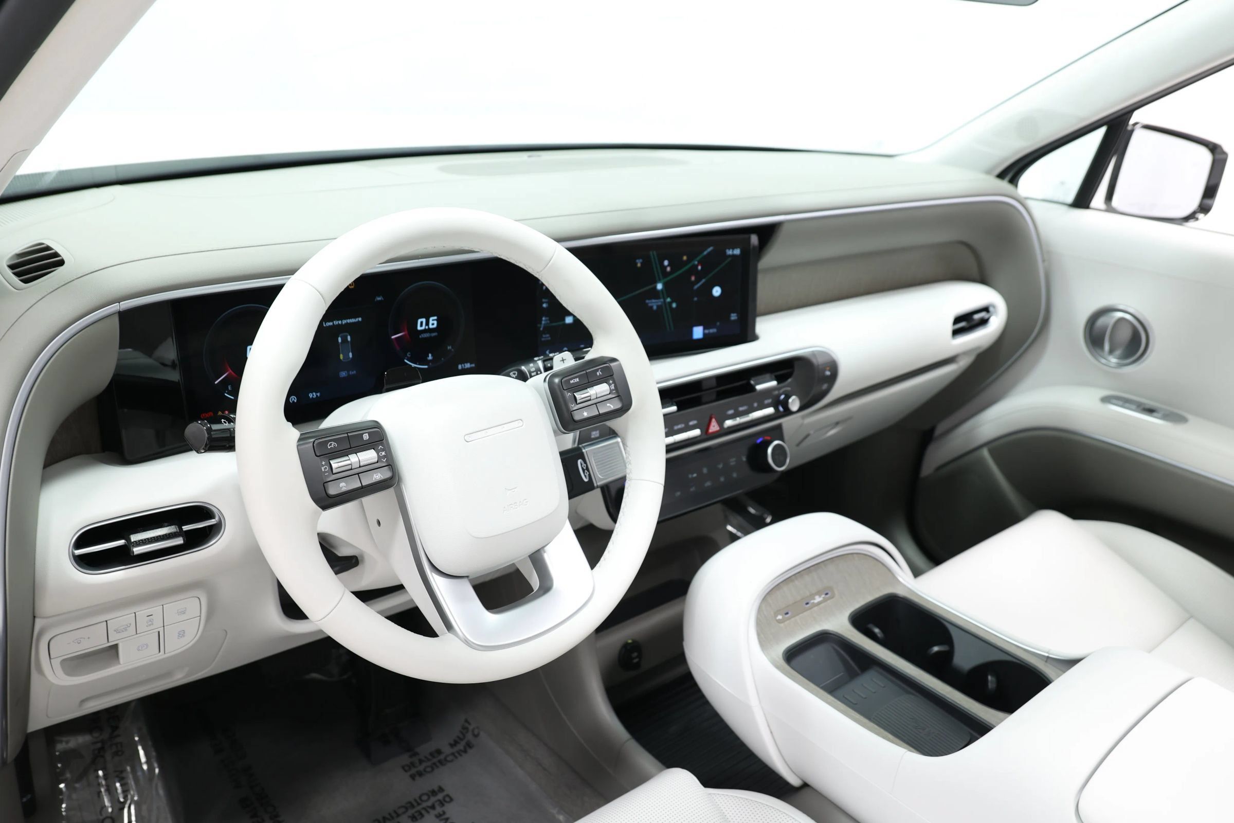Used 2026 Hyundai Palisade SEL FWD image 2