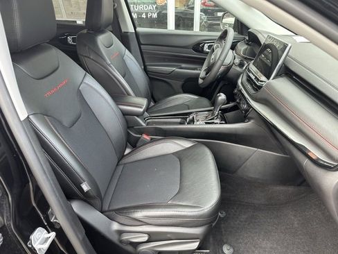 Used 2022 Jeep Compass Trailhawk w/ Sun and Sound Group image 12