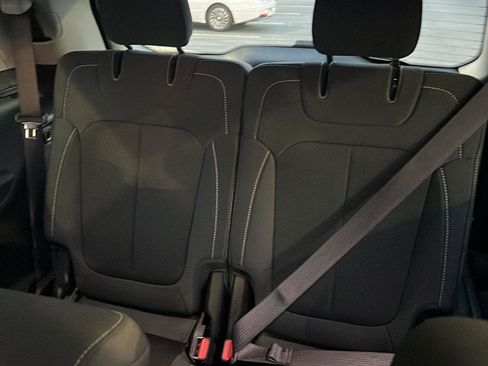 Used 2021 Jeep Grand Cherokee L Laredo w/ Luxury Tech Group I image 12