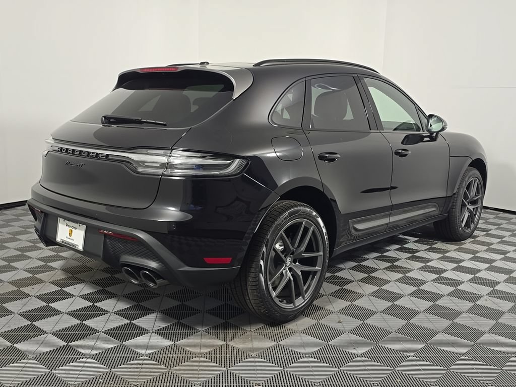 Certified 2026 Porsche Macan Turbo AWD/4WD image 7