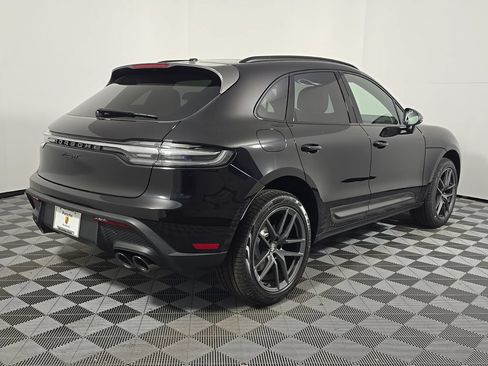 Used 2026 Porsche Macan Turbo AWD/4WD image 7