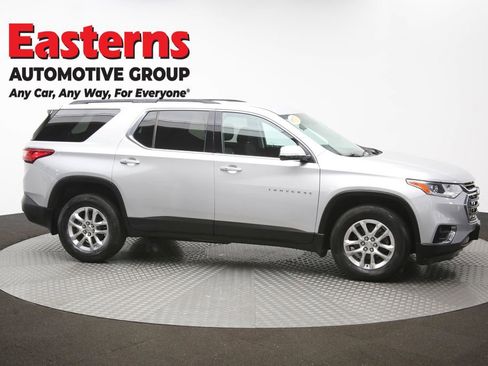 Used 2020 Chevrolet Traverse LT FWD image 48