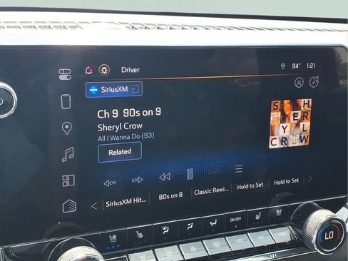 Used 2023 Chevrolet Colorado Z71 w/ Z71 Convenience Package 2 AWD/4WD image 5