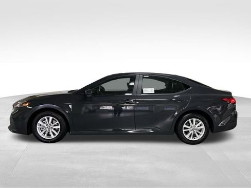 New 2026 Toyota Camry LE image 2