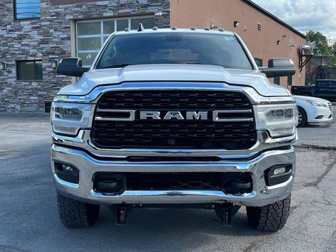 Used 2022 RAM 3500 SLT w/ Quick Order Package 27G SLT AWD/4WD image 5