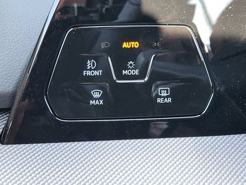 New 2026 Volkswagen GTI SE FWD image 12