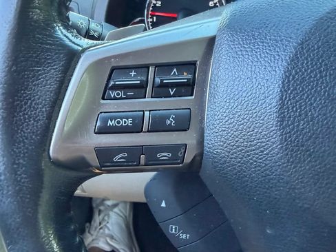 Used 2013 Subaru Outback 3.6R Limited w/ Moonroof Pkg AWD/4WD image 19