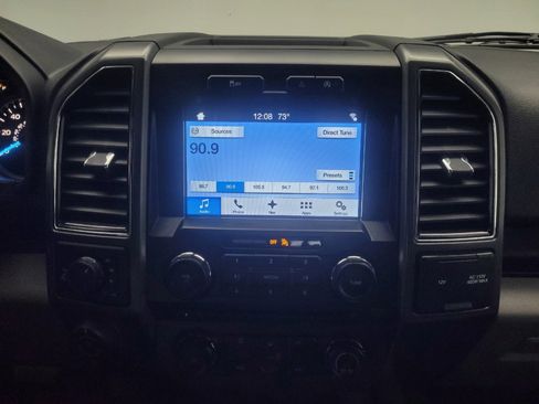 Used 2018 Ford F150 XLT w/ Equipment Group 302A Luxury AWD/4WD image 25
