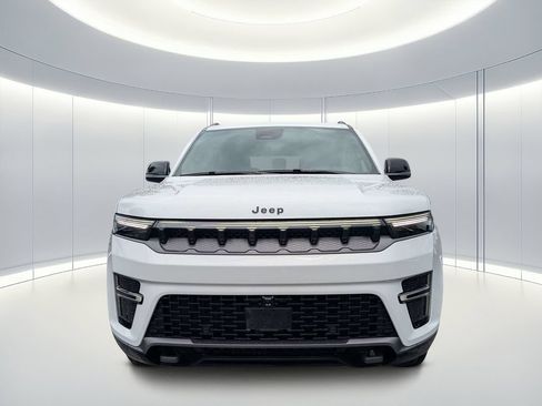 New 2026 Jeep Grand Wagoneer Limited AWD/4WD image 8