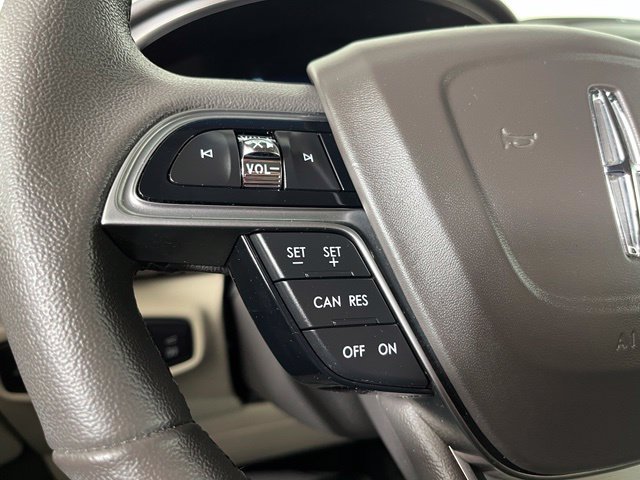 Used 2019 Lincoln Nautilus Premier AWD/4WD image 20