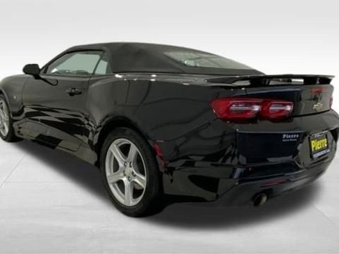 Used 2023 Chevrolet Camaro LT image 3