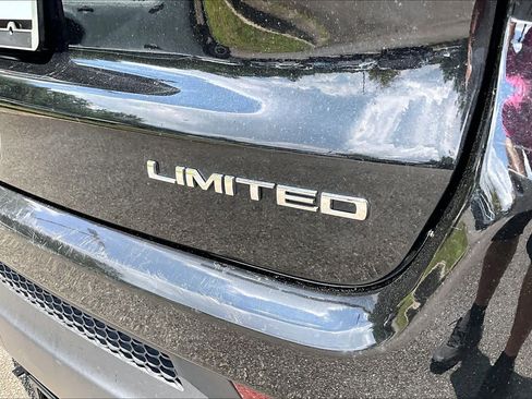 Used 2022 Jeep Compass Limited AWD/4WD image 10