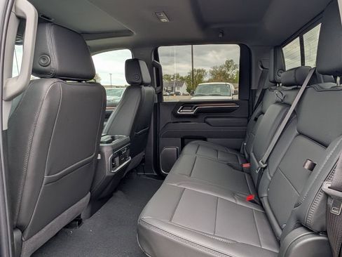 New 2026 GMC Sierra 3500 Denali w/ Denali Reserve Package AWD/4WD image 33