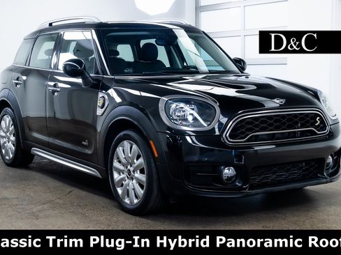 Used 2019 MINI Cooper Countryman SE image 1