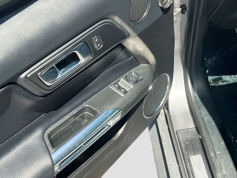Used 2022 Ford Mustang GT Premium w/ Black Accent Package RWD image 18