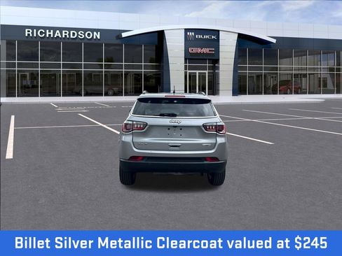 Used 2020 Jeep Compass Latitude w/ Cold Weather Group AWD/4WD image 4