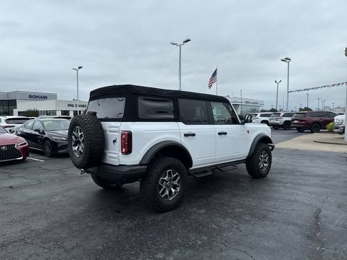 Used 2024 Ford Bronco Badlands AWD/4WD image 5