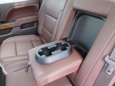 Used 2015 Chevrolet Silverado 1500 High Country w/ High Country Premium Package AWD/4WD image 51