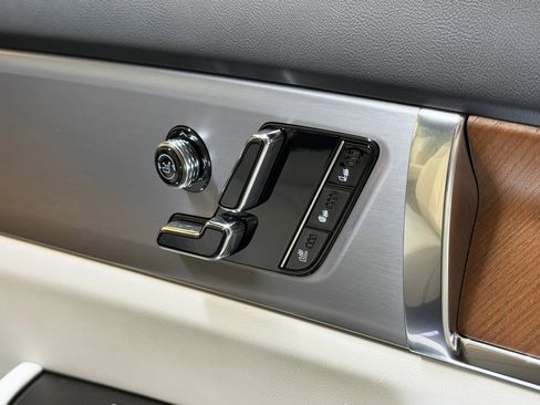 New 2026 Cadillac Vistiq Luxury AWD/4WD image 53